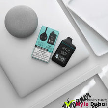 Myle Meta Box Clear Disposable Device