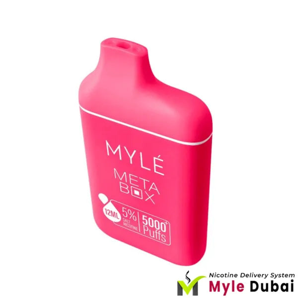 elf bar vape uk MYLÉ Mini – Strawberry Banana Disposable Device main image 0